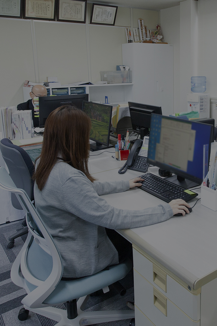 トップファーストビュースライド3