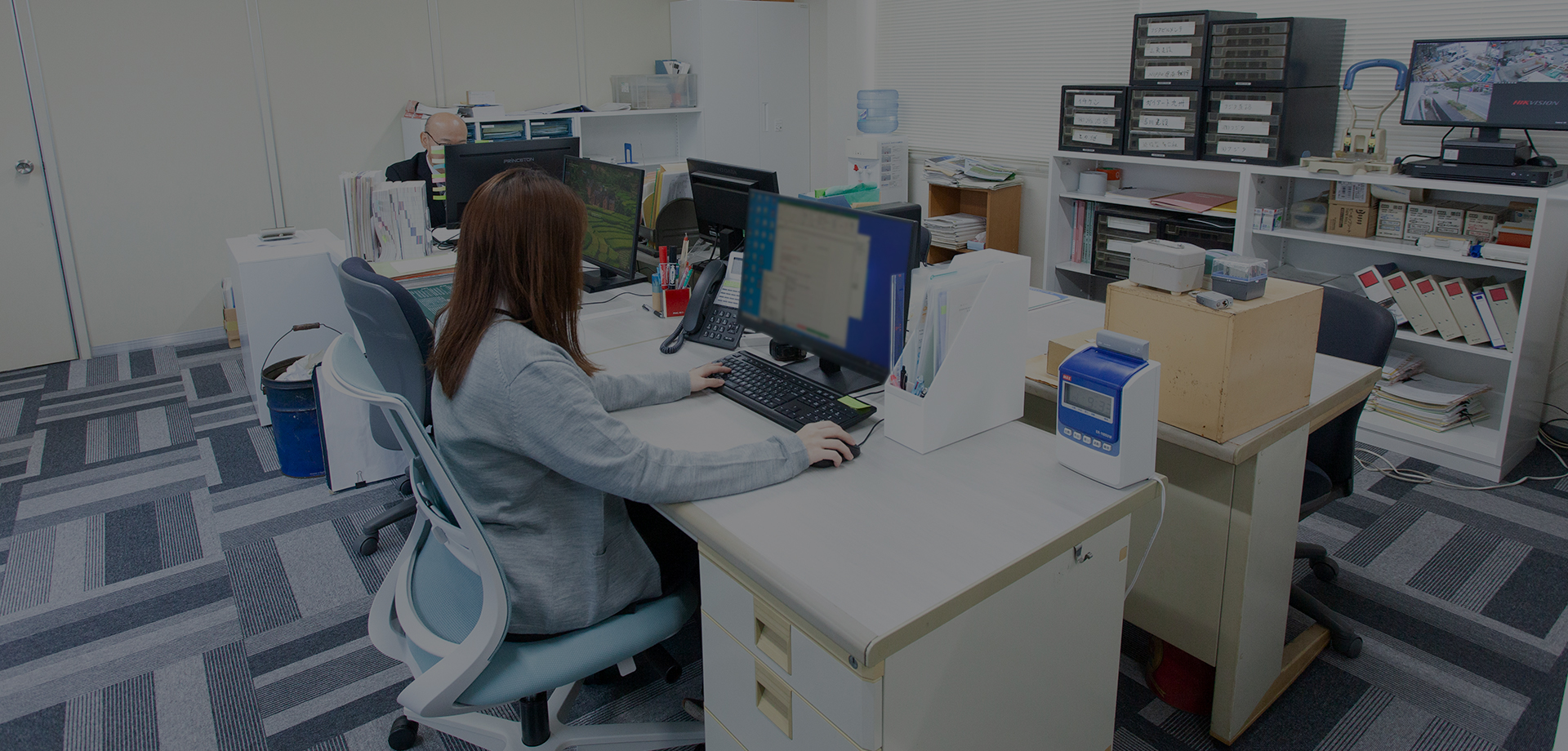 トップファーストビュースライド3